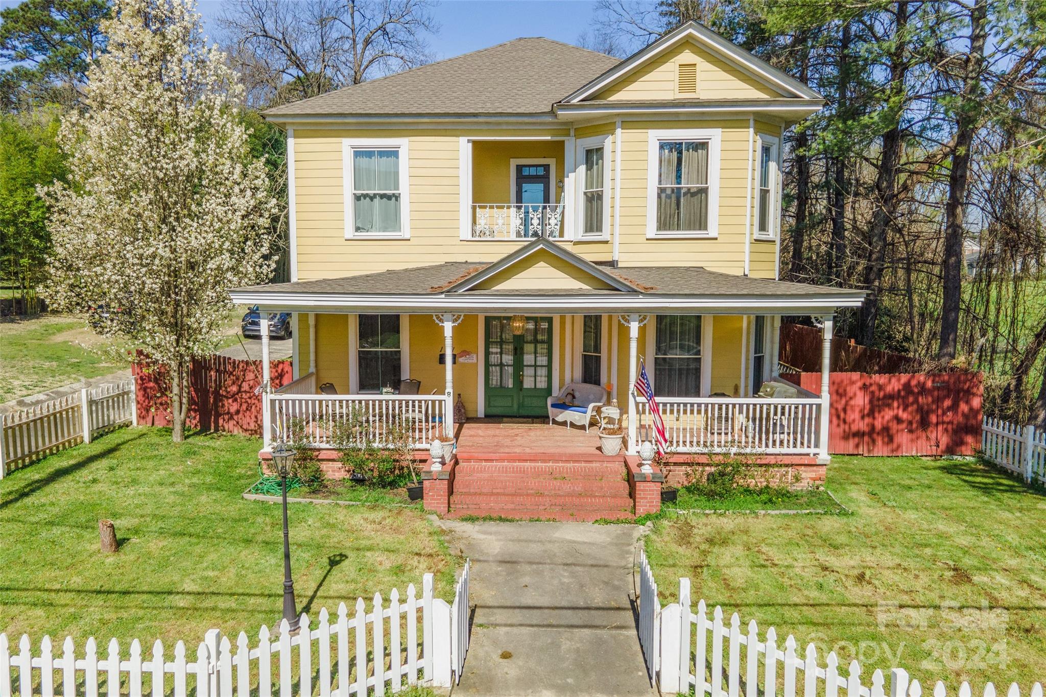 End St, Chester, SC 29706