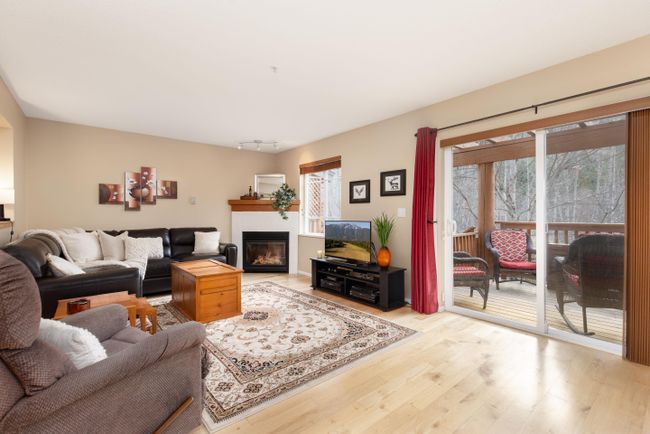 62 - 1450 Vine Road, Townhouse with 3 bedrooms, 2 bathrooms and 4 parking in Pemberton BC | Image 2