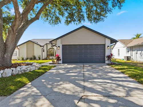 8452 Yearling Ln, NEW PORT RICHEY, FL, 34653-7010 | Card Image