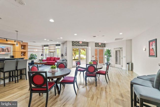 UNIT-105 - 4490 Market Commons Dr, Condo with 2 bedrooms, 3 bathrooms and null parking in FAIRFAX VA | Image 42