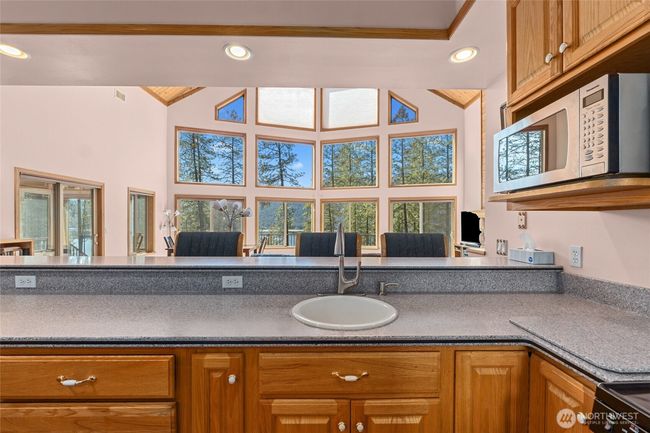 2372 Eagle River Way, House other with 3 bedrooms, 3 bathrooms and 6 parking in Kettle Falls WA | Image 12