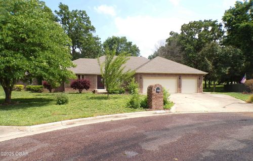 213 Miller Way, Monett, MO, 65708-8336 | Card Image