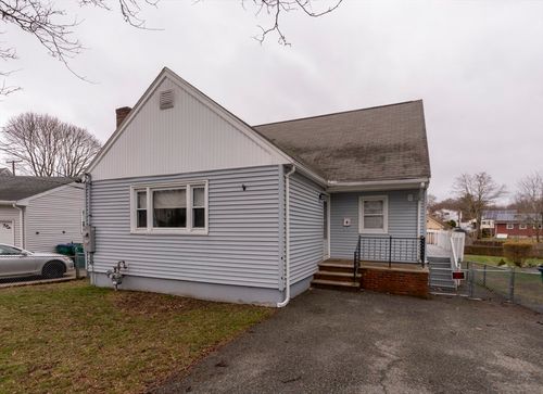 100 Fays Ave, Lynn, MA, 01904-2100 | Card Image
