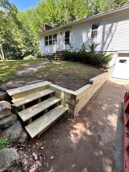 5 Driftwood Road, Derry, NH, 03038 | Card Image