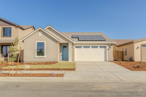 2234 S Burke St, Visalia, CA, 93292 | Card Image