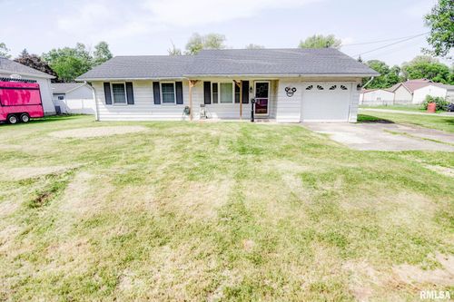 206 W North St, Assumption, IL, 62510-1008 | Card Image