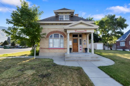511 S Main St, Springville, UT, 84663-2255 | Card Image