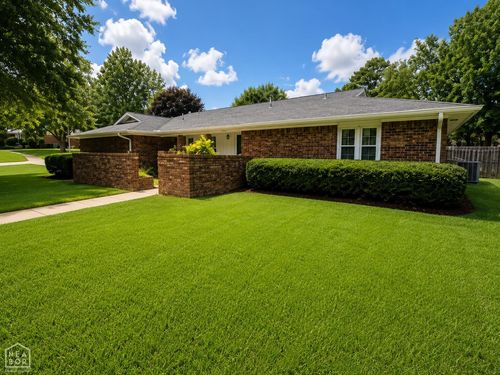 2609 Glenwood Dr, Jonesboro, AR, 72401-7109 | Card Image