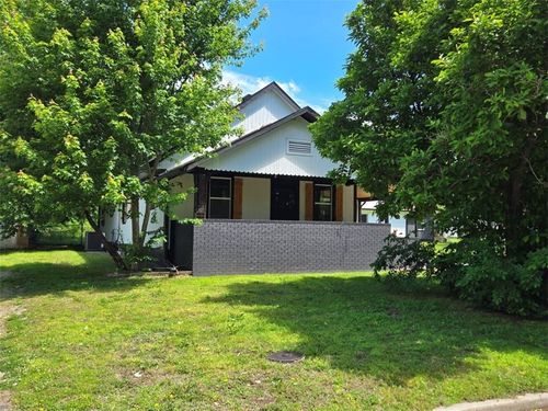 806 W 2nd St, Pittsburg, KS, 66762-4616 | Card Image