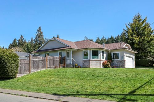 1622 Guthrie Rd, Comox, BC, V9M1A7 | Card Image