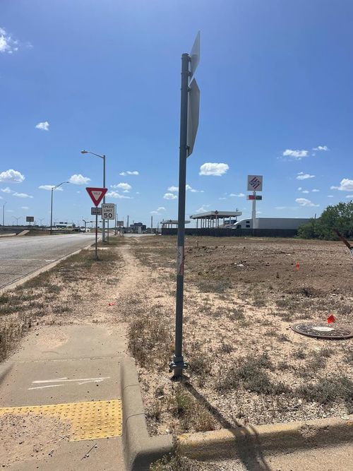 1622 La Follette St, San Angelo, TX, 76905-4326 | Card Image