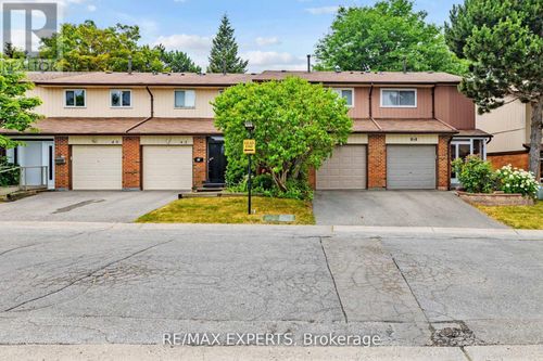 44-30 Dundalk Dr, Scarborough, ON, M1P4W1 | Card Image