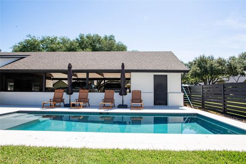 503 Maxine St, East Bernard, TX, 77435-9436 | Card Image
