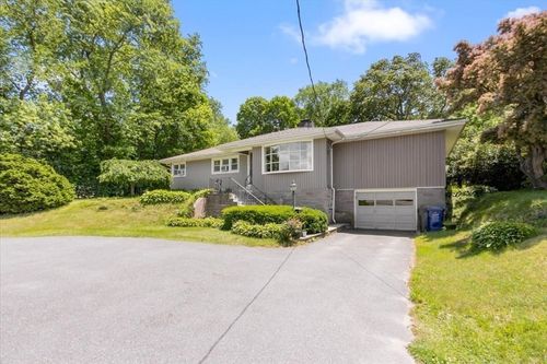 451 Pleasant St, Dracut, MA, 01826-3813 | Card Image
