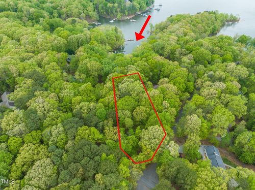 9 Darcy Dr, Clarksville, VA, 23927-3525 | Card Image