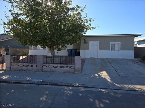 4219 Studio St, Las Vegas, NV, 89115-2344 | Card Image