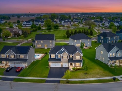 12513 S Willowgate Ln, Plainfield, IL, 60585-2371 | Card Image
