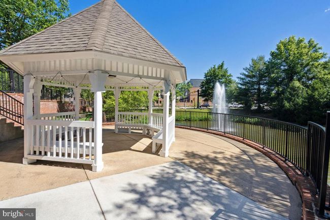 UNIT-208 - 4850 Eisenhower Ave, Condo with 2 bedrooms, 1 bathrooms and null parking in ALEXANDRIA VA | Image 28