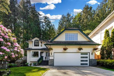 3633 Sykes Rd, House other with 5 bedrooms, 4 bathrooms and null parking in North Vancouver BC | Image 1