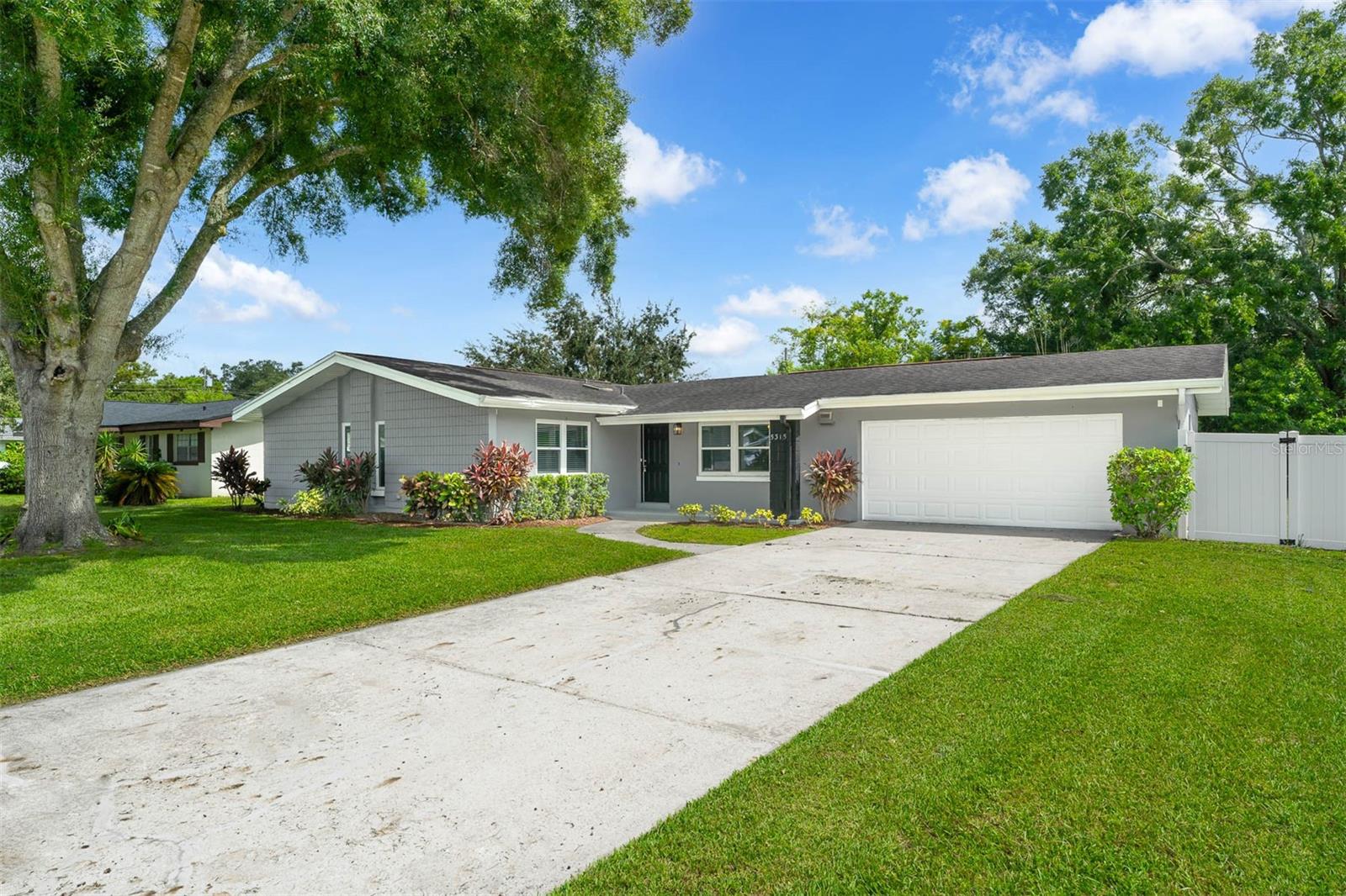 Eggleston Ave, Orlando, FL 32810