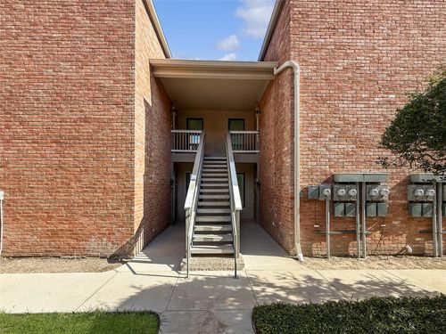 apt-209-2829 Timmons Ln, Houston, TX, 77027-5342 | Card Image