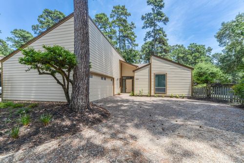 3131 Royal Crescent Dr, Kingwood, TX, 77339-3651 | Card Image