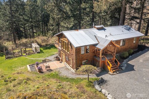 118 Orcas Rd, Eastsound, WA, 98245 | Card Image