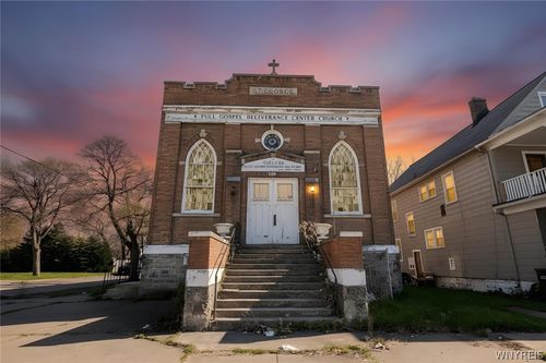 1215 South Ave, Niagara Falls, NY, 14305-2842 | Card Image