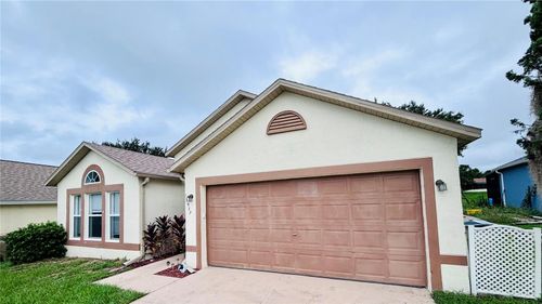 15937 Wilkinson Dr, CLERMONT, FL, 34714-7076 | Card Image