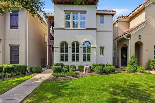 516 Sandy Ln, Flower Mound, TX, 75022-4507 | Card Image