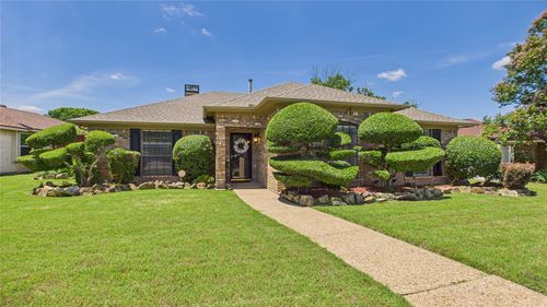 411 Roaring Springs Dr, Allen, TX, 75002-2148 | Card Image