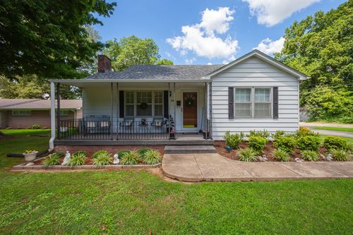 1026 S College St, Trenton, TN, 38382-3127 | Card Image