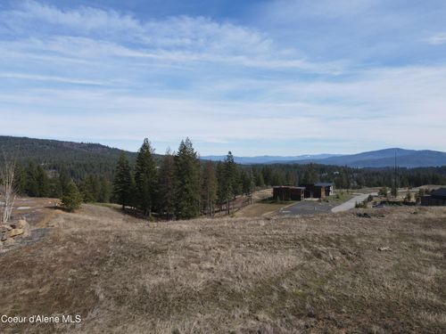 15587 S Chalone Dr, Coeur D Alene, ID, 83814-5997 | Card Image