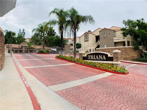 203-1027 Vista Del Cerro Dr, Corona, CA, 92879 | Card Image