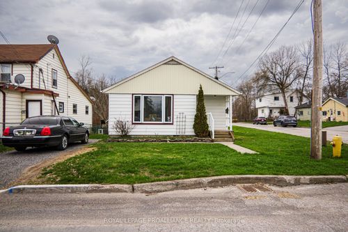 101 Wall St, Trenton, ON, K8V4K1 | Card Image