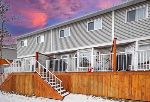 268 Cedarwood Pk Sw, Calgary, AB, T2W5X6 | Card Image