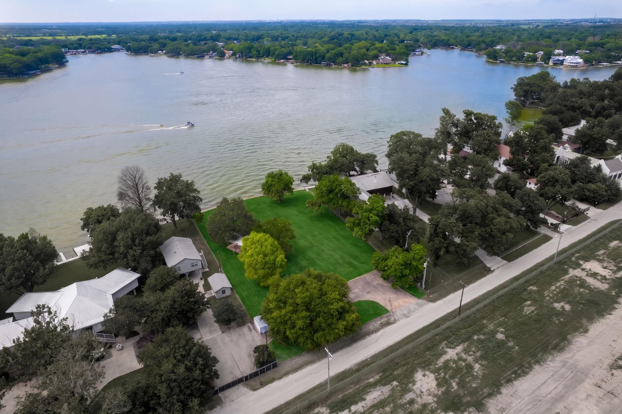 Land in Lake McQueeney 3