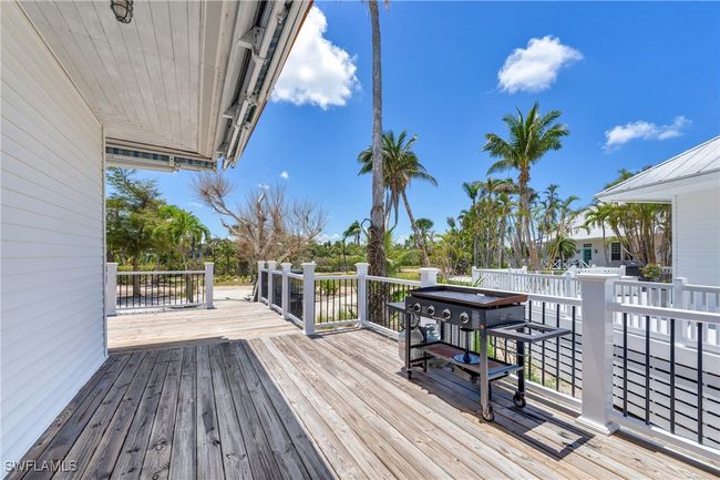 504 Useppa Island, House attached with 3 bedrooms, 2 bathrooms and null parking in Useppa Island FL | Image 11