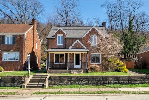129 Ohio Ave, Glassport, PA, 15045-1322 | Card Image