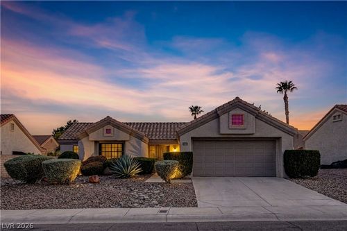 8609 Linderwood Dr, Las Vegas, NV, 89134-8657 | Card Image