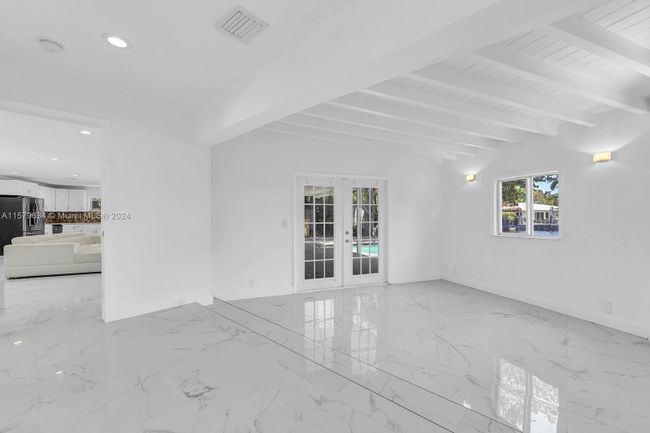 2117 Coral Gardens Dr, House other with 3 bedrooms, 3 bathrooms and null parking in Wilton Manors FL | Image 17