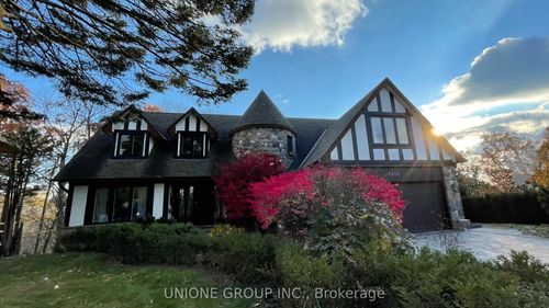 2415 Jarvis St, Mississauga, ON, L5C2P7 | Card Image