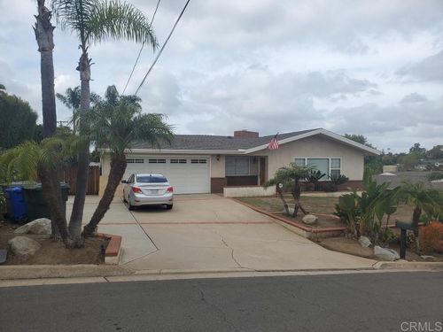 421 Hillway Dr, Vista, CA, 92084 | Card Image