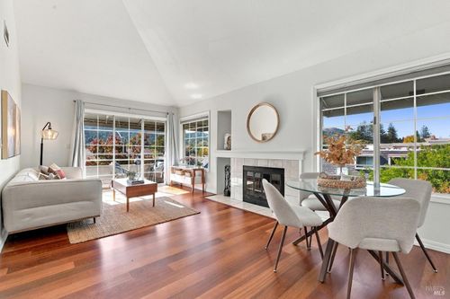 3-2 Ash Ave, Kentfield, CA, 94904-1582 | Card Image