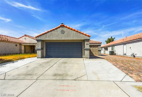 804 Breanna St, Las Vegas, NV, 89107-3798 | Card Image