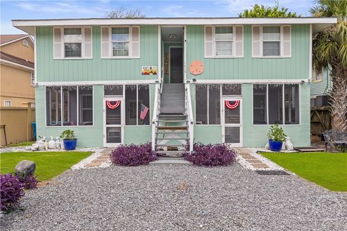 1415 2nd Ave, Tybee Island, GA, 31328-9402 | Card Image