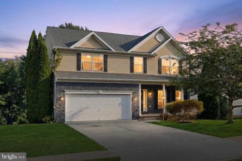 95 Sienna Dr, YORK, PA, 17406-6073 | Card Image