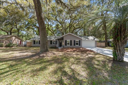3032 Mink Point Blvd, Beaufort, SC, 29902-5813 | Card Image