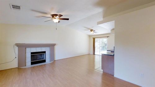 600 Hazelhurst Way, Coalinga, CA, 93210-2513 | Card Image