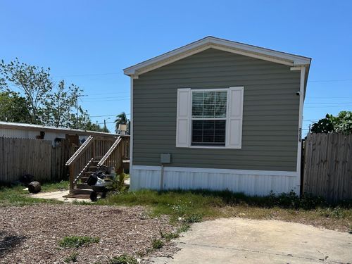 2139 Orange Dr, HOLIDAY, FL, 34691-4243 | Card Image